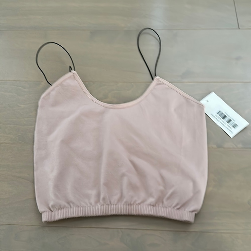 BNWT FREE PEOPLE BRALETTE/ crop top M/L pale pink